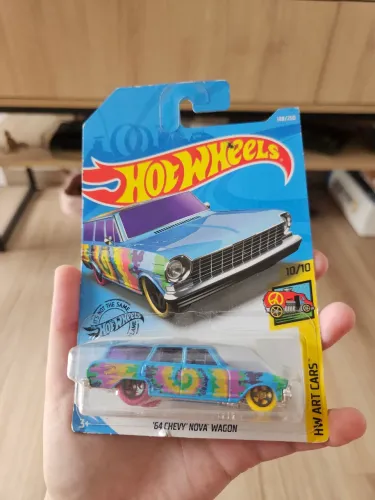 Hotwheels '64 Chevy Nova Wagon HW Art Cars (Lacrado)