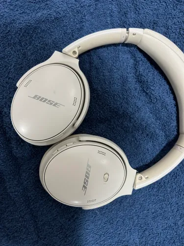 Fone Bose Quiet Confort (precisa trocar a espuma)