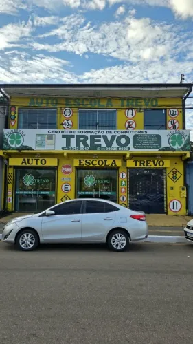 SALA COMERCIAL PARA LOCAÇÃO NA AVENIDA JOSÉ VIEIRA CAÚLA (ANEXO AUTO ESCOLA TREVO)