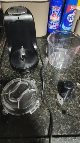 Oster Mini Processador Chromer, 220V.<br><br>R$120,00