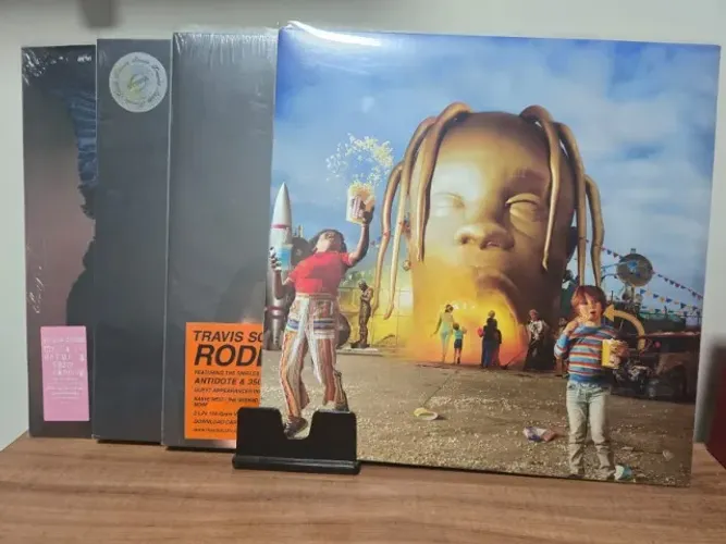 Bundle - Travis Scott (Discos de Vinis) - Astroworld, Rodeo, Utopia e Birds in The Trap