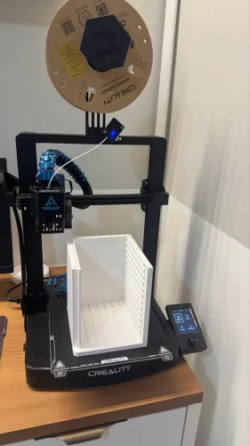 Impressora 3D Ender 3 V3 SE Com Sensor Filamento e Bloco 300C (1 Mês Uso)