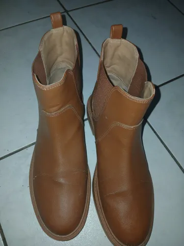 Bota de couro