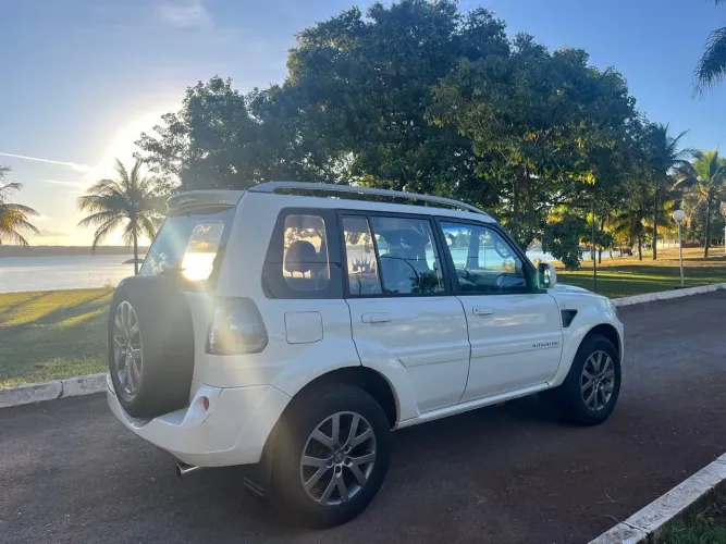 Mitsubishi Pajero TR4 2.0 Flex 16V 4X2 Aut. 2013