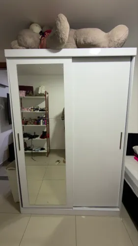 Guarda-roupa 2 portas com espelho 2 gavetas
