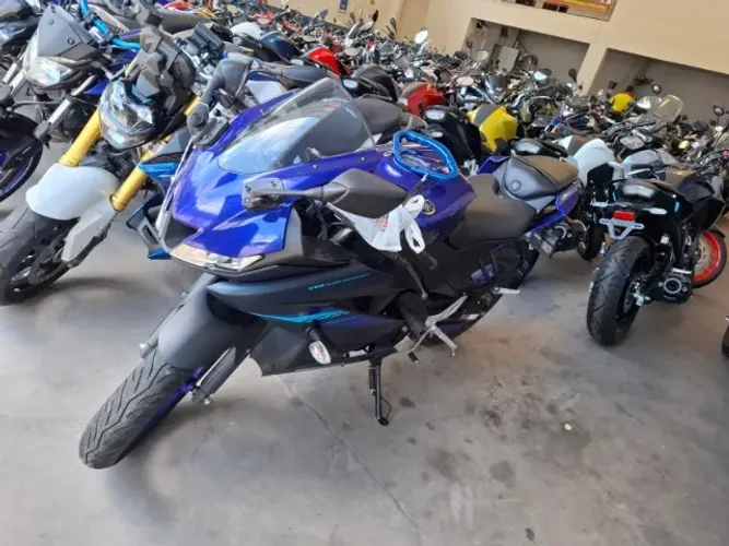 Yamaha YZF R-15 155 ABS 2025