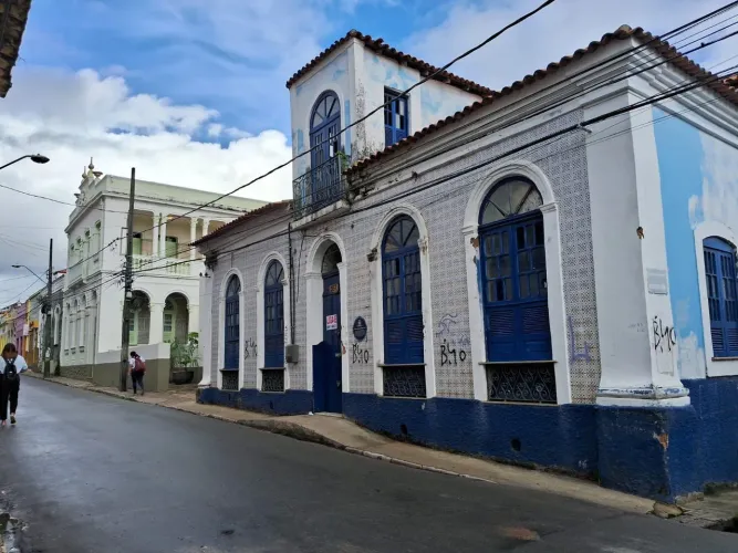 CASARÃO COMERCIAL PARA LOCAÇÃO