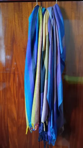 KIT 3 PASHMINAS DO EQUADOR. CORES EXCLUSIVAS 
