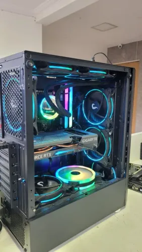 PC Gamer i7-12700KF + RTX 3060 12GB + 64GB RAM