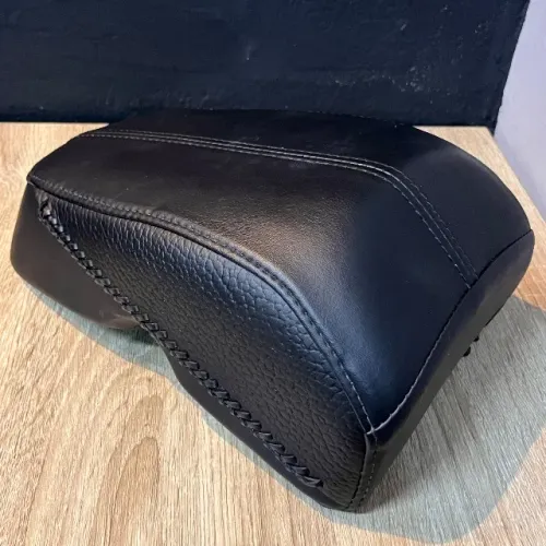 Banco do Passageiro Harley-Davidson - Softail Deluxe - 52237-07