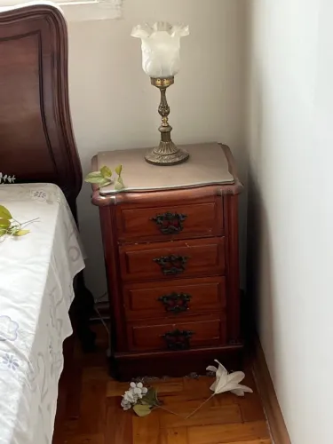 Mesa de cabeceira