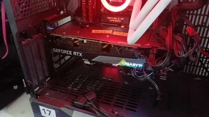Placa de vídeo RTX 3070 GIGABYTE OC | REVISADA