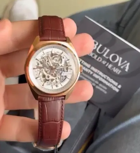 Relógio Bulova Automático Skeleton 150 anos 