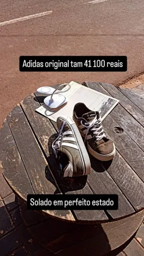Tênis Adidas original tamanho 41 bem conservado