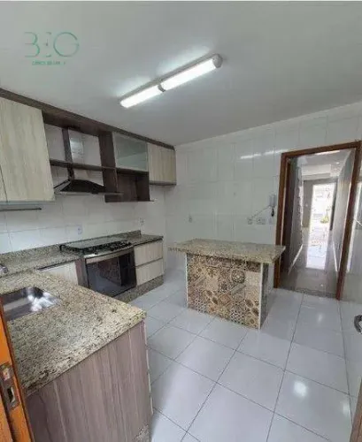 Sobrado com 3 dormitórios à venda, 110 m² por R$ 742.000 - Vila Pedra Branca - São Paulo/S