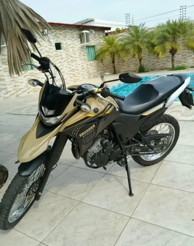 V/ MOTO XTZ LANDER SEMI NOVO