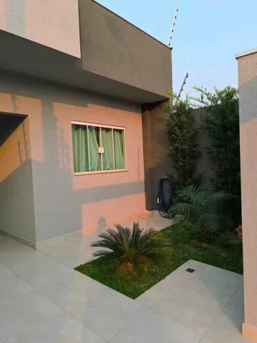 Casa semi mobiliada a venda
