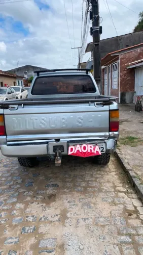 Mitsubishi L200 GLS 2.5 4X4 CD Diesel 2003
