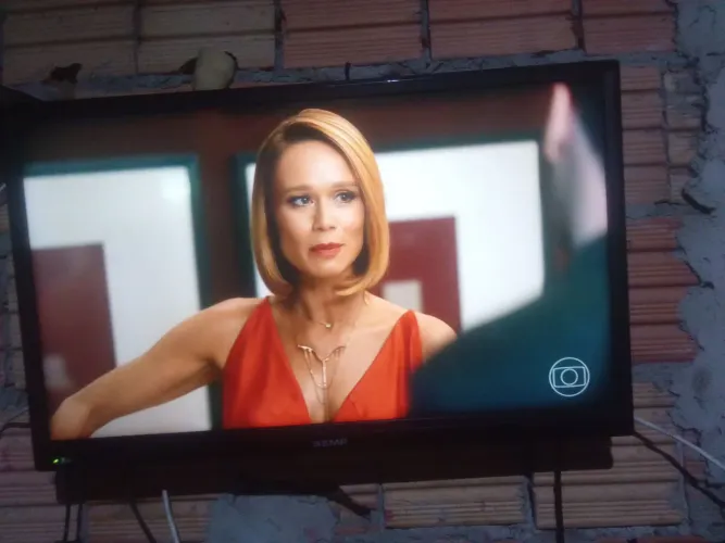 televisão led