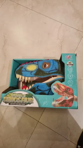 Dinossauro que solta bolha de sabão