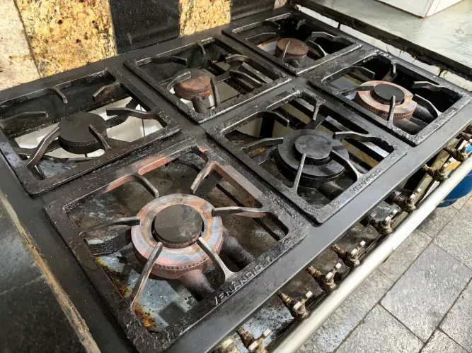 Fogão a Gás Industrial Venâncio para restaurante