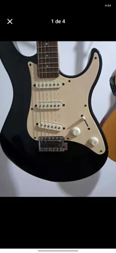 Guitarra yamaha
