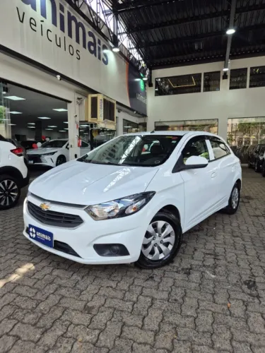 Chevrolet Onix Hatch LT 1.0 8V Flex Mec. 4P 2019