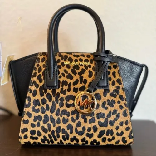 Bolsa Michael kors animal print