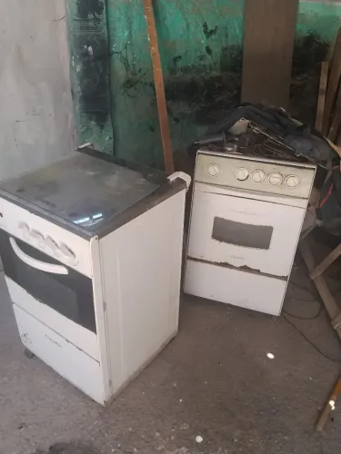 Vende-se fogãos
