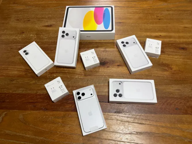 iPhone Pro Max 256 - iPad 128 - iPhone 17