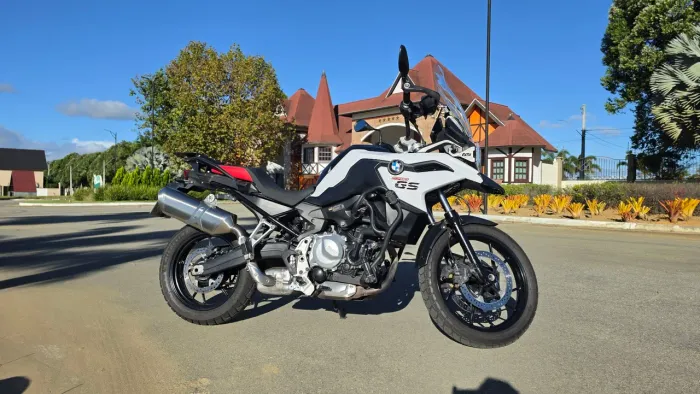 BMW F750 GS 2020 muito conservada