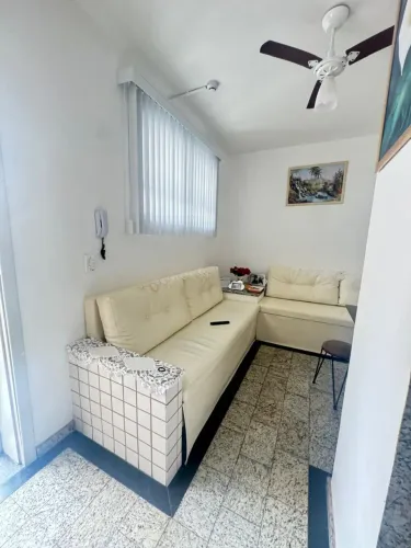 Imóvel para venda possui 48 metros quadrados com 1 quarto em Centro - Guarapari - ES