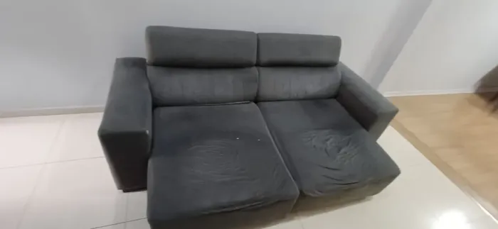 Sofá retrátil usado 4 Lugares
