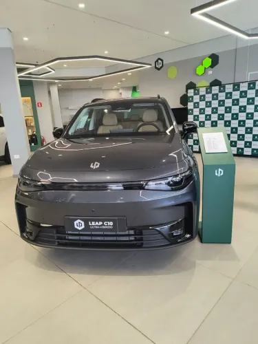 Leapmotor C10 REEV (Híbrido) 2026