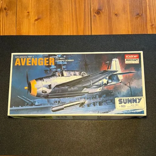 aeromodelo grumman tbf-1 avenger 1/72 academy minicraft colecionável