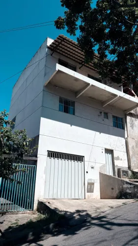 Casa à venda no bairro Ribeiro de Abreu