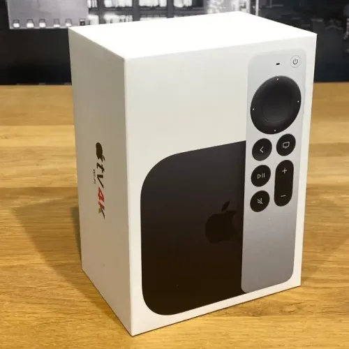 Apple TV 4K 3ª Geração 128GB Wi-Fi + Ethernet A2843 - Impecável