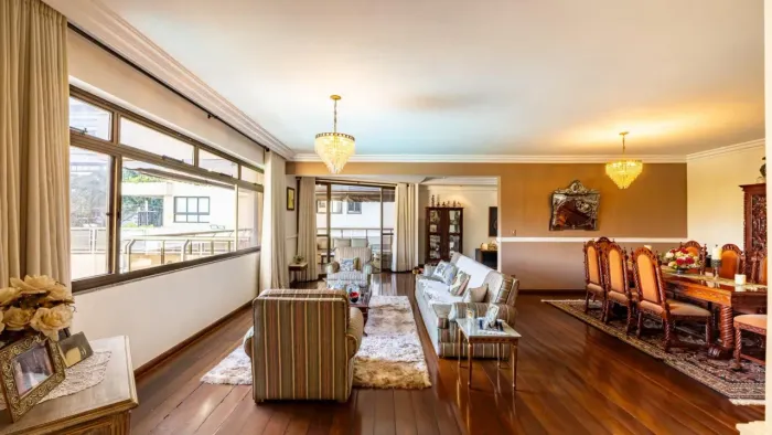 Apartamento no Vaca Brava com 340 m², 4 suítes e vista definitiva