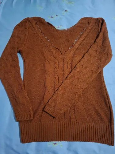 Blusa de lã cor terracota seminova