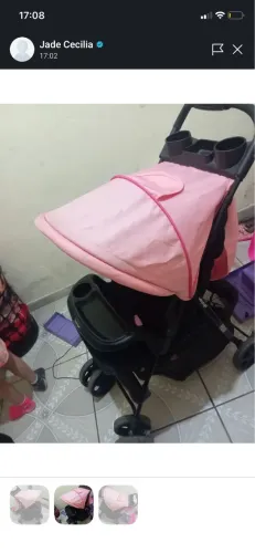 Carinho de bebê feminino
