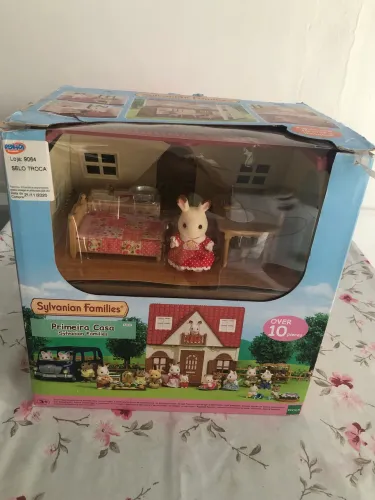 Sylvanian Families Minha Primeira Casa (BEM CONSERVADA)