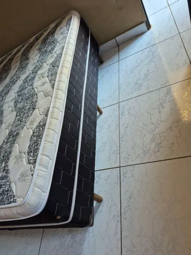 Cama casal conjugada