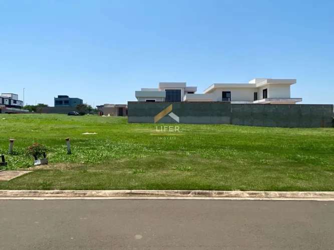 LOTE A VENDA NO TAMBORÉ JAGUARIÚNA