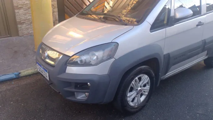 Fiat Idea Advent./ Adv.locker 1.8 MPI Flex 5P 2013