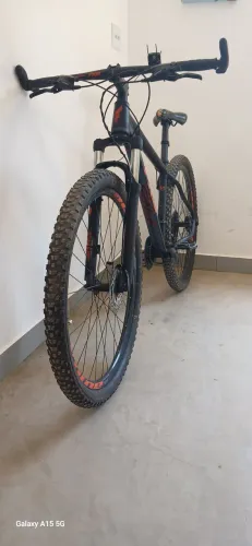 Bike FKS shimano Altus 29v aro 29