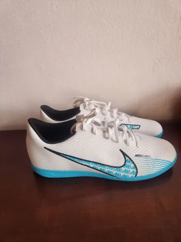 Chuteira Nike