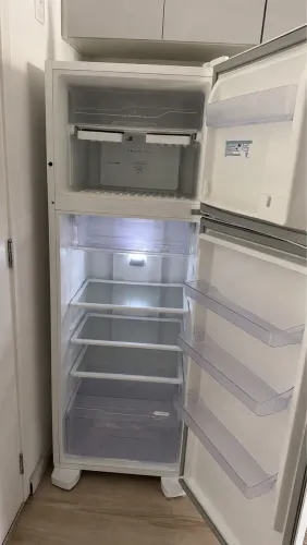 Geladeira Electrolux Cycle Defrost 260L Super Freezer Duplex Branca (DC35A) 