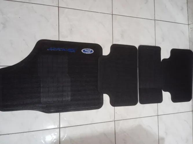 Tapetes universal todas linhas automotiva 