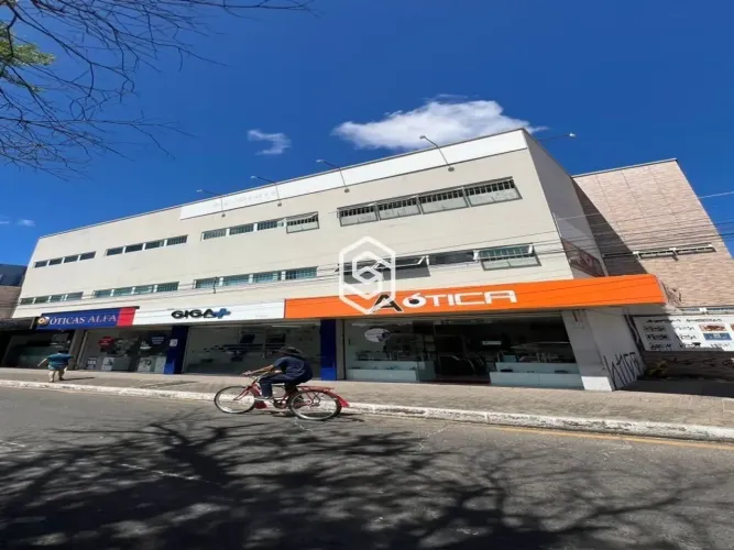 SALA COMERCIAL EM PRÉDIO NA AV JOSÉ FRANCISCO DE ALMEIDA NETO - ITARARÉ