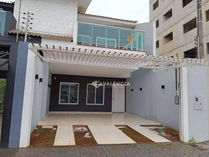 Sobrado para locação e venda com 3 quartos por R$4.000,00 o aluguel na Rua Santa Clara Pi